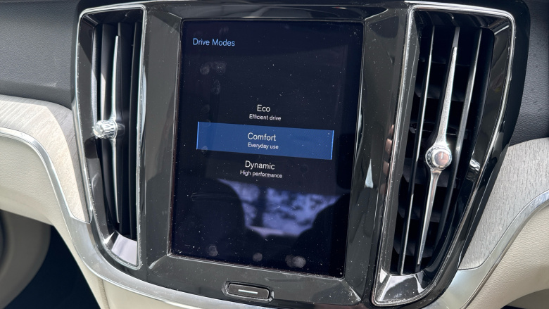 Volvo S60 2.0 B5P Inscription 4dr Auto Petrol Saloon